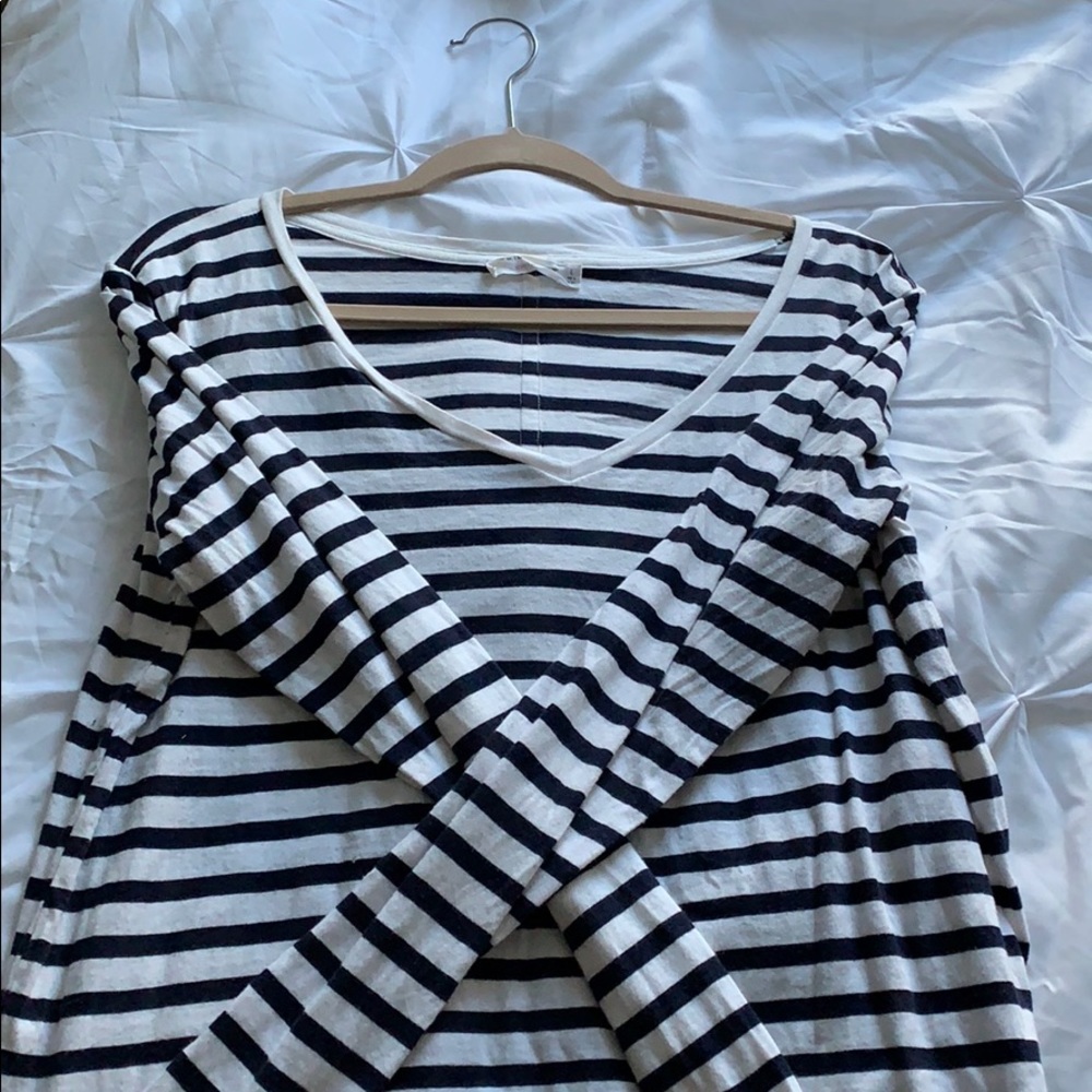 navy blue and white stripped long sleeve